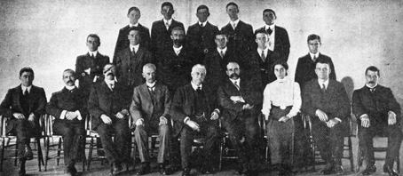 1912 photograph of the 20 permanent staff of the Commonwealth Census and Statistics Bureau.