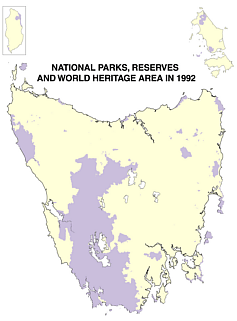 Map showing area of Tasmania's National Parks, Reserves and World Heritage Area in 1992.