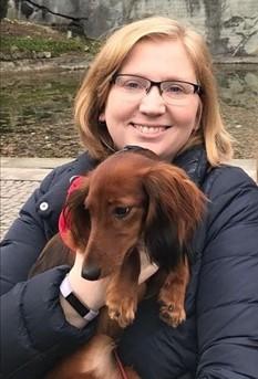 Photo of Thérèse Lalor holding her dog