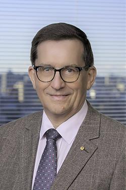 Photograph of the Chair of ASAC, Professor Emeritus Ian Harper AO