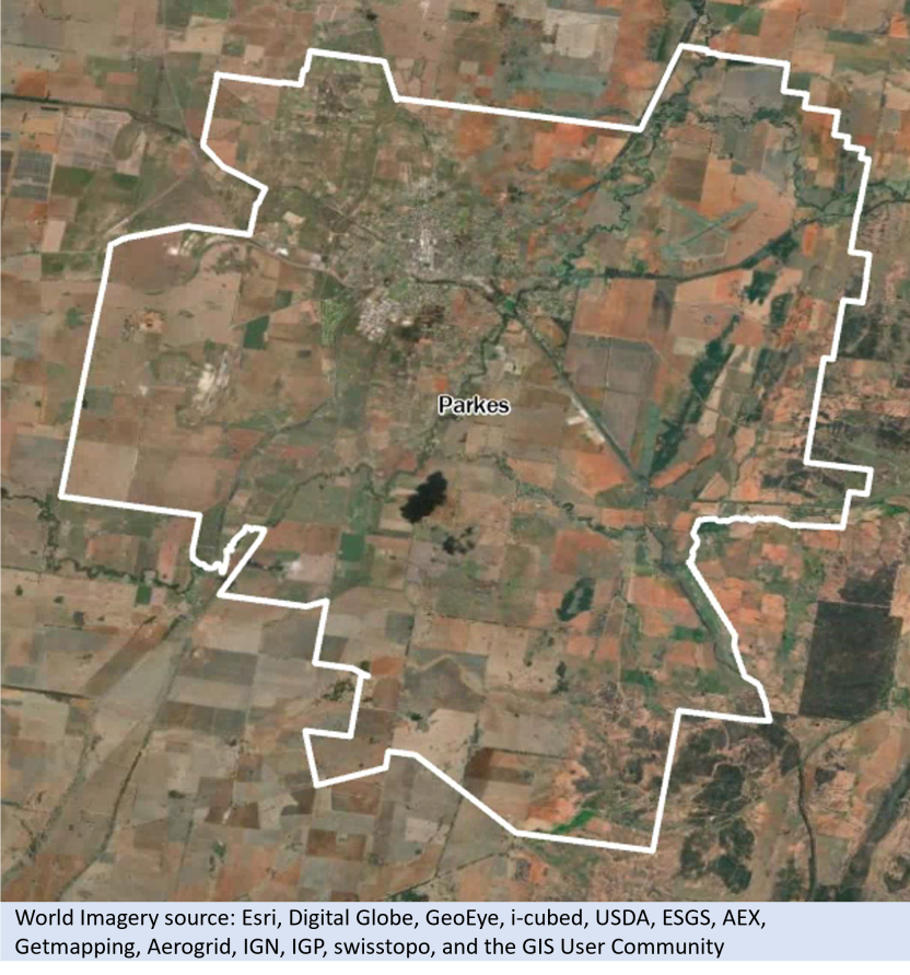 Picture showing aerial satellite imagery of Parkes in New South Wales. Image shows the Edition 2 (2016) Parkes SUA boundary in white.